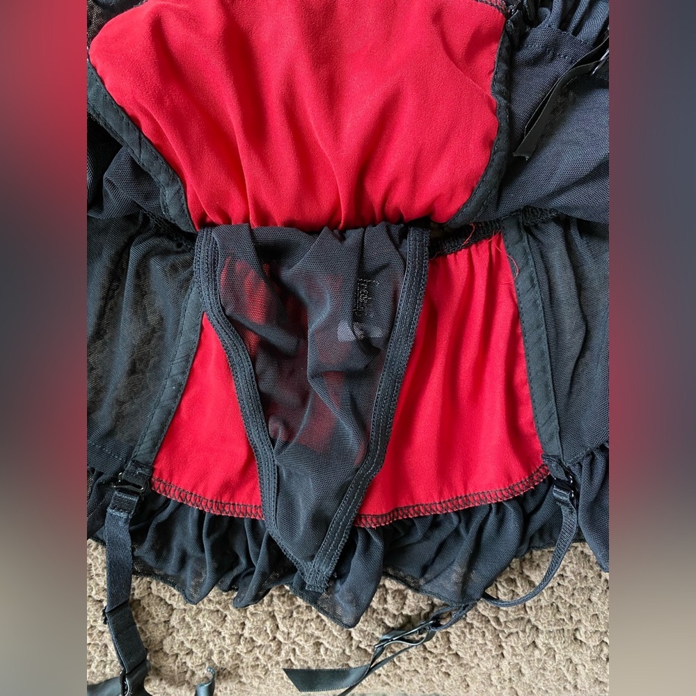 NWOT Y2K Black & Red Lingerie Set - Picture 5 of 9